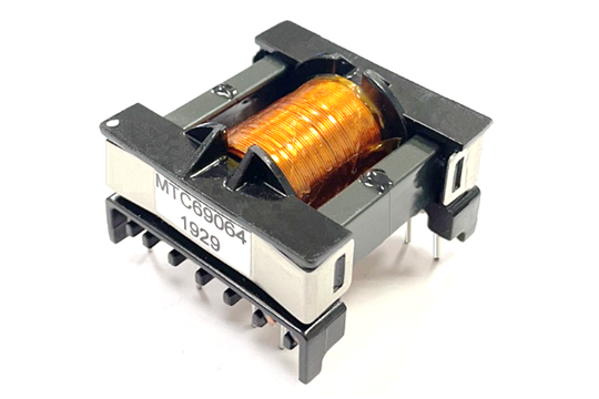 Flyback transformer